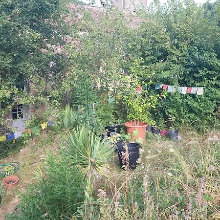 La Fee Du Feu Et De La Neige Saint-Benoit (Aude)